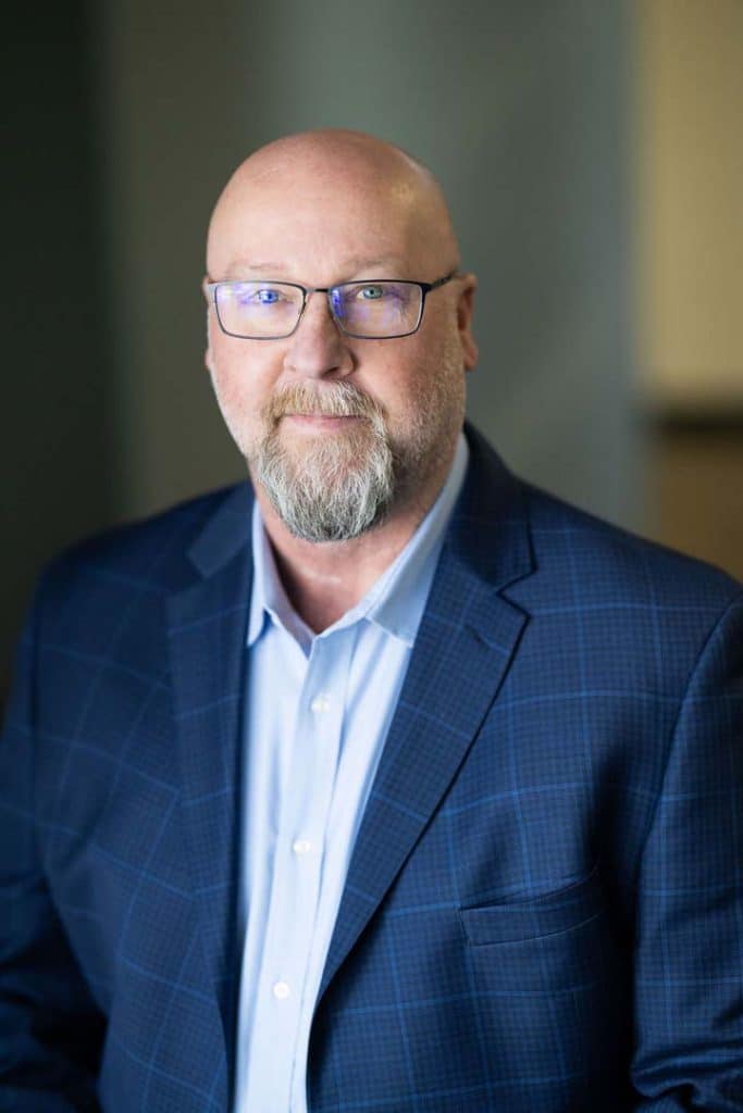 Head shot of Scott.